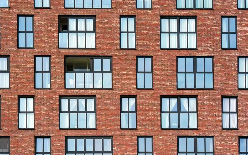 Gevelreiniging — na — Voegwerk